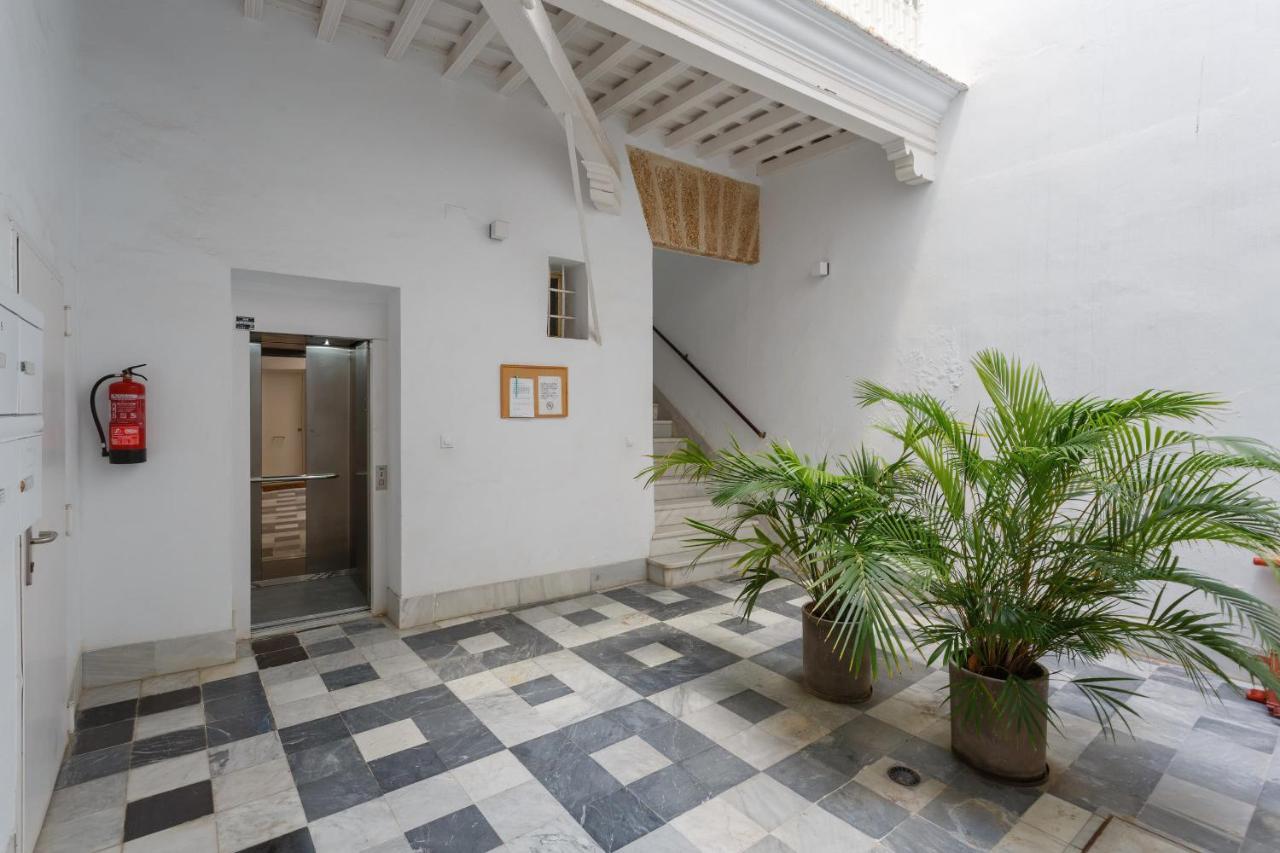 The Queen'S Designer Apartment By Cadiz4Rentals Buitenkant foto