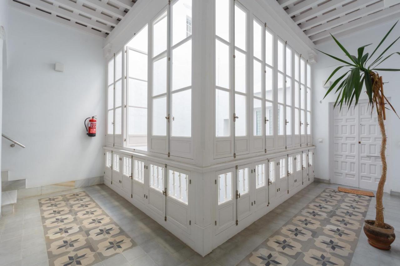 The Queen'S Designer Apartment By Cadiz4Rentals Buitenkant foto